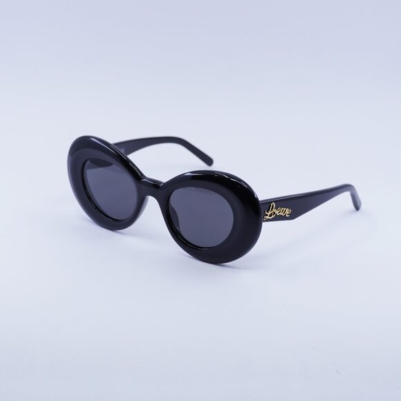 Loewe Accessories - Loewe LW40112I 01A Sunglasses Black Butterfly Frame, Grey Lenses